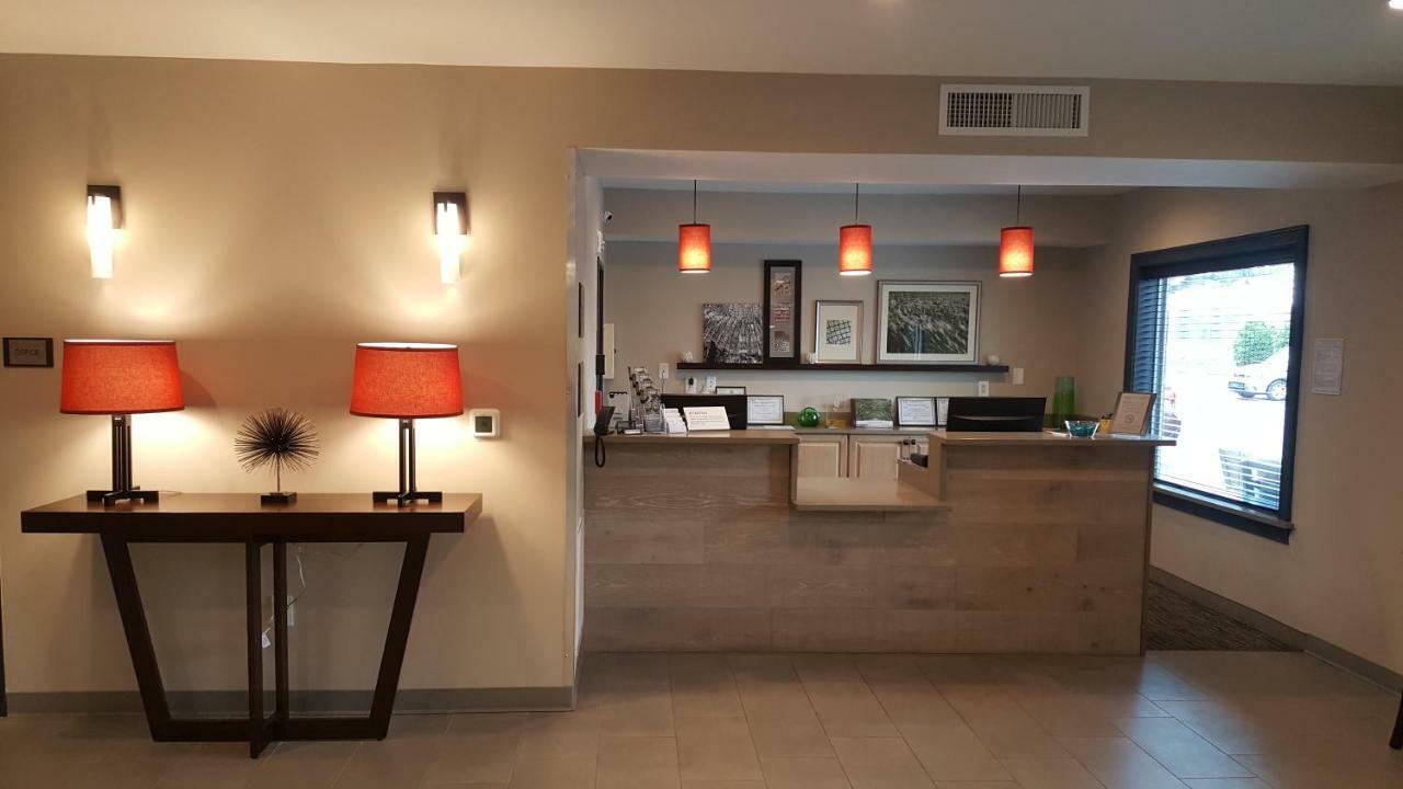 Country Inn & Suites By Radisson, Savannah Midtown, Ga מראה חיצוני תמונה